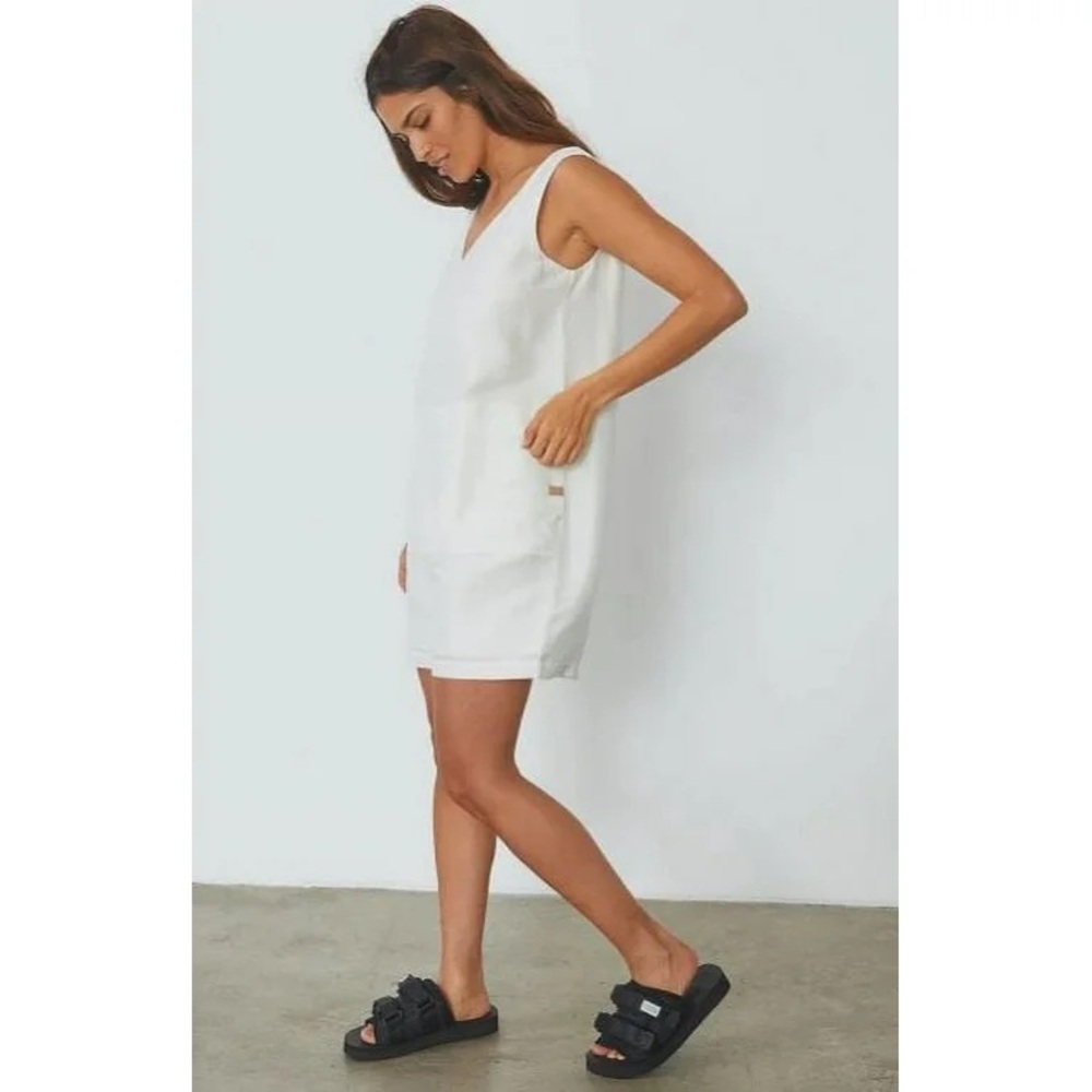 LUNYA Cream White Silk Linen Cotton Blend Loose Fit Sleeveless Romper sz L